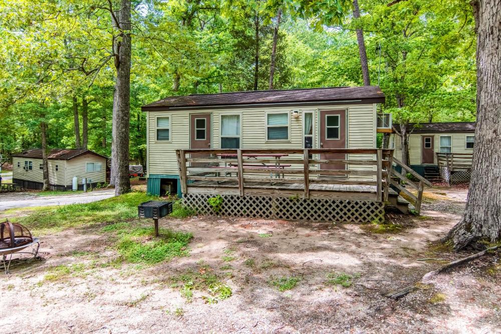 Williamsburg Camping Resort One Bedroom Cabin 6